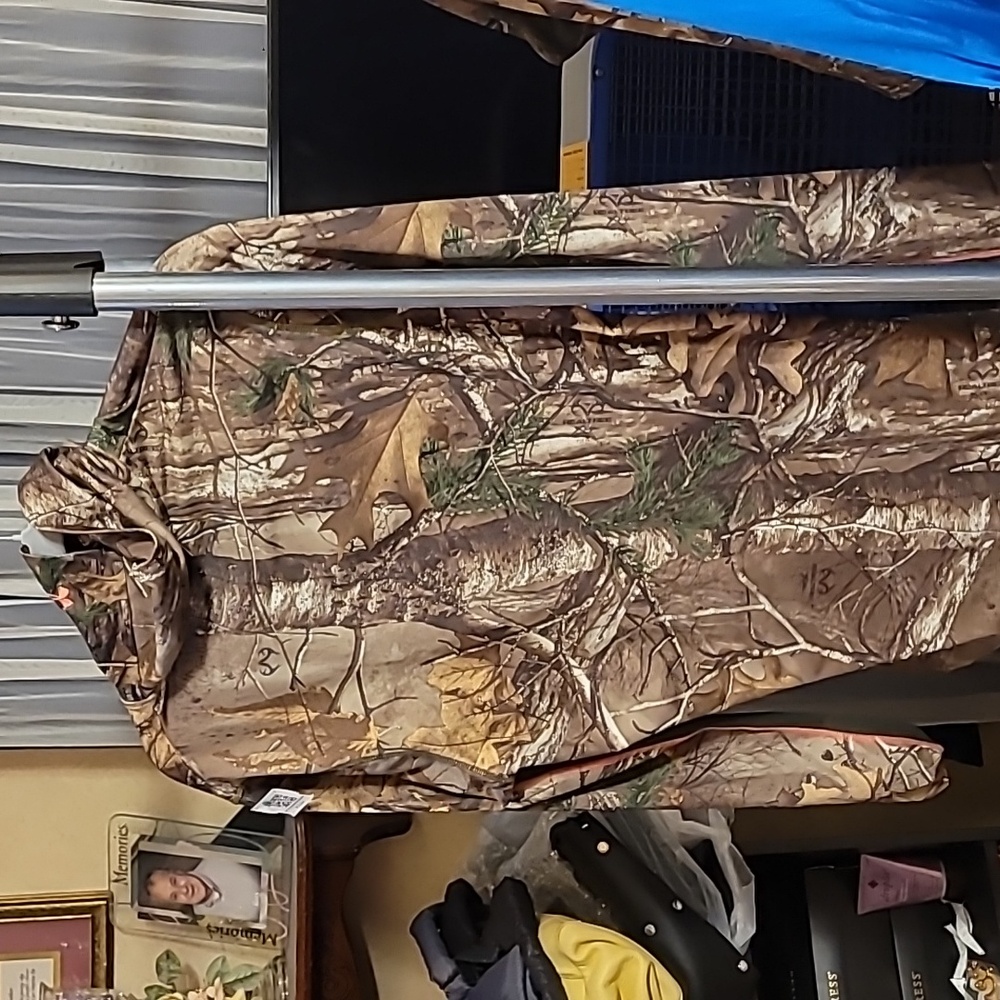 Under Armour camo turtle neck athleisure